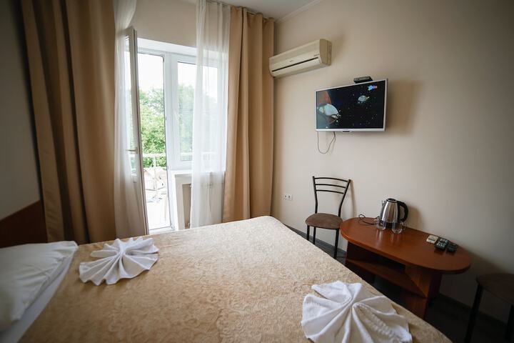 Room 20 of 53