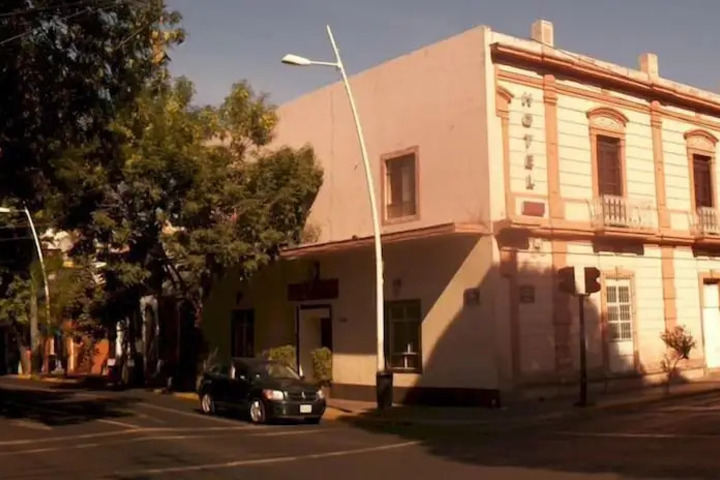 HOTEL JA