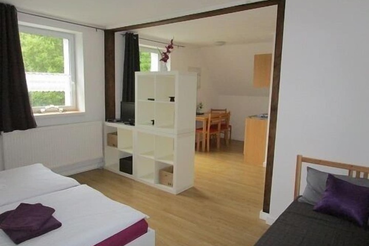 Room 12 of 64