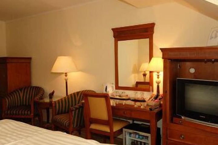 Room 20 of 63