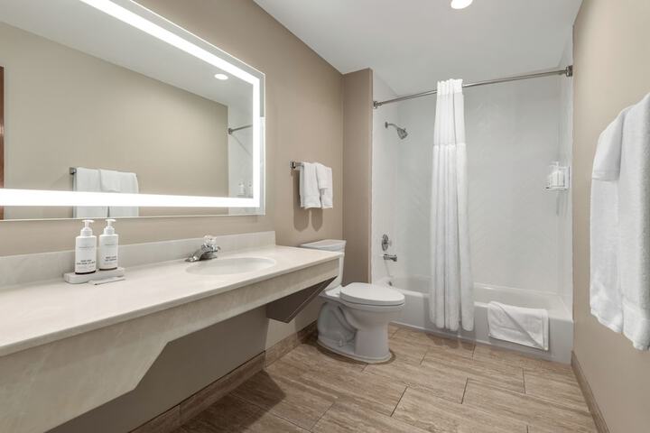 Clean Restrooms
