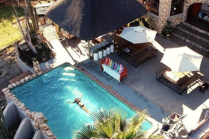 Hotel Pool