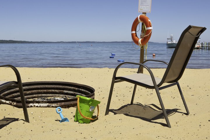 Beach 33 of 51