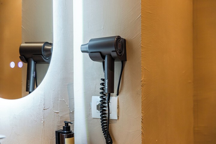 Room 135 of 171