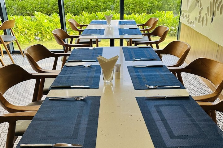 Dining 43 of 71