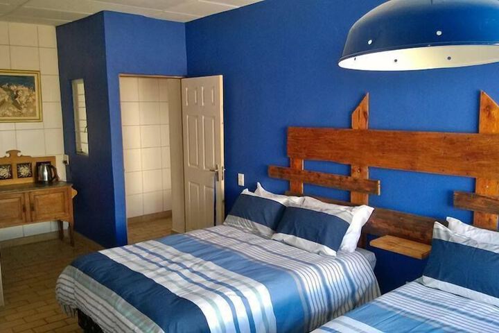 Room 2 of 11