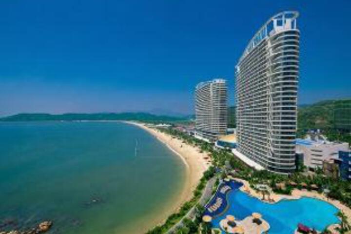 Silver Beach Seaview Holiday Inn