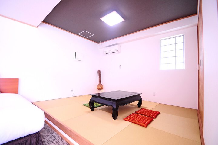 Room 5 of 21