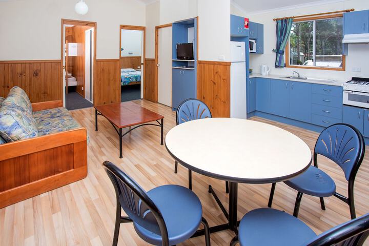 Room 42 of 123