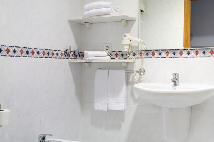 Bath Photo