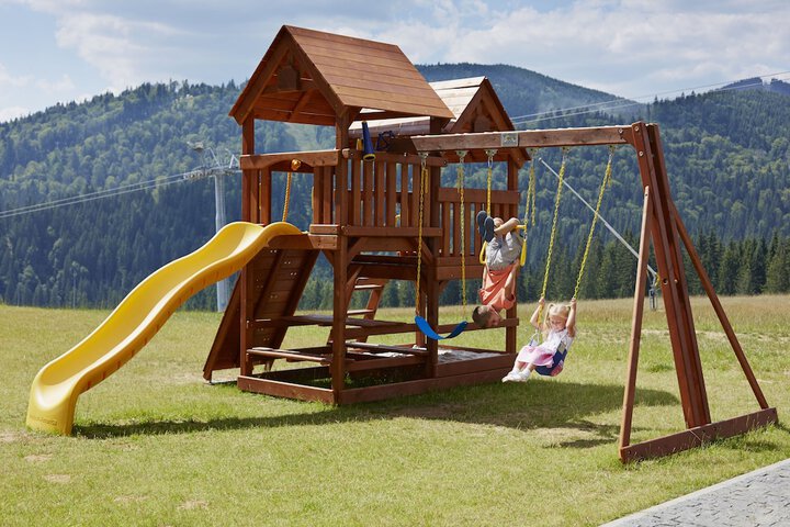Childrens Activities 93 of 194