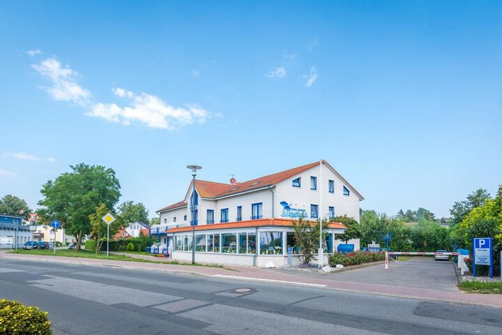 Hotel 56 of 58