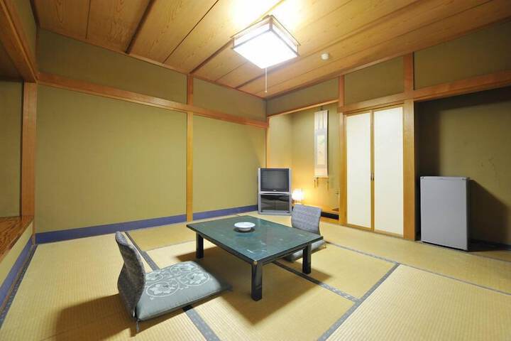 Room 12 of 59