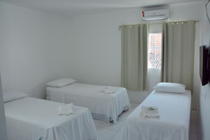 Room 10 of 48