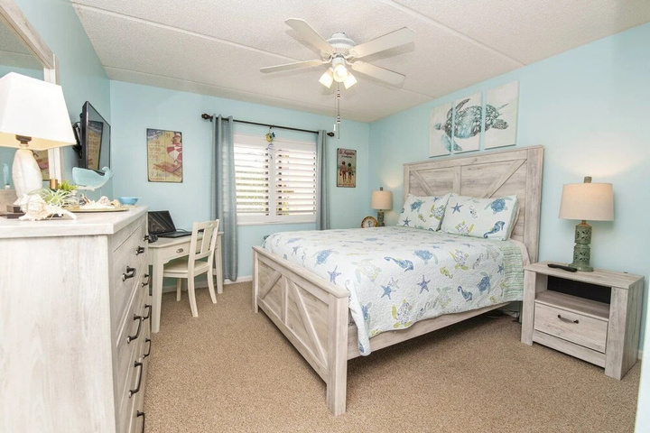 Room 4 of 19