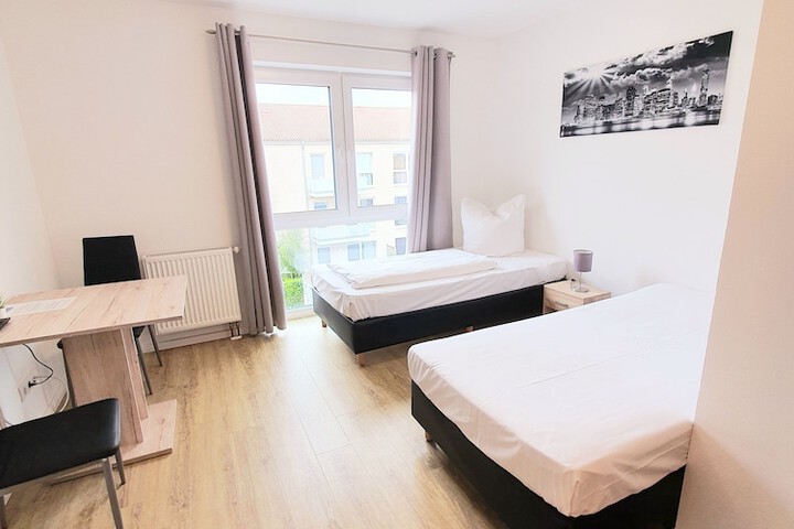 Room 8 of 31