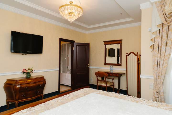 Room 48 of 117