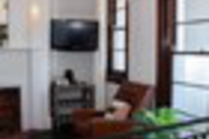 Room 80 of 192
