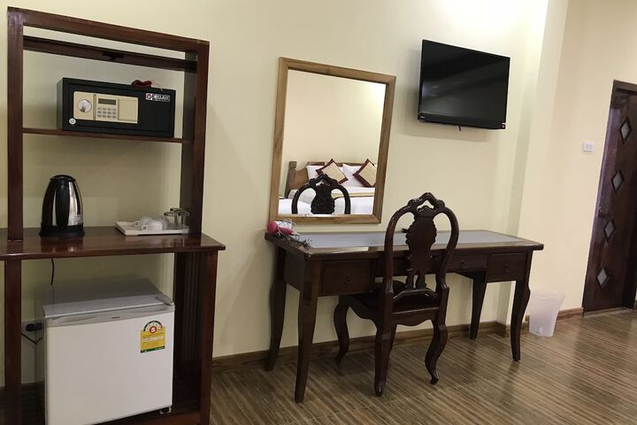 Room 34 of 50