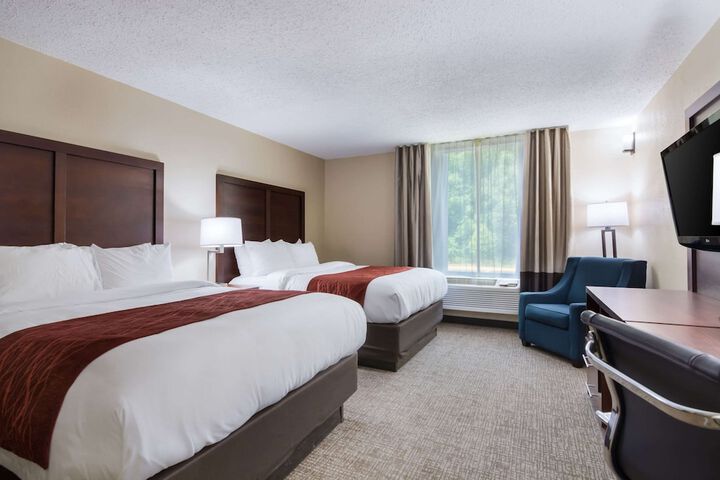 Double Accessible King Size Bed (3 of 7)