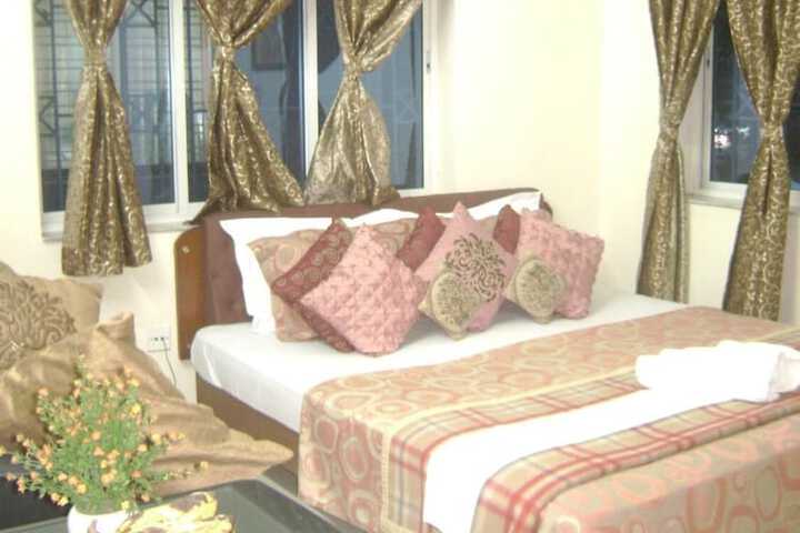 Room 7 of 24