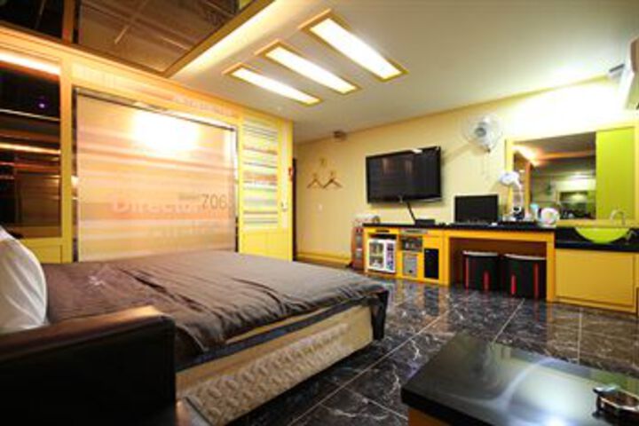 Interior Photo