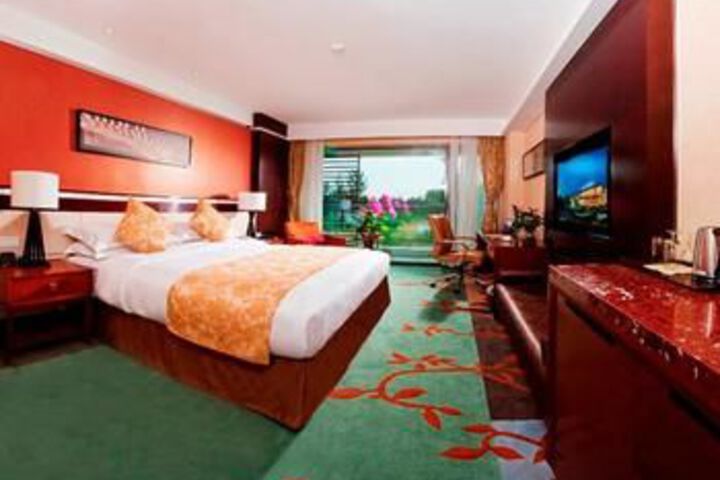 Room 14 of 63