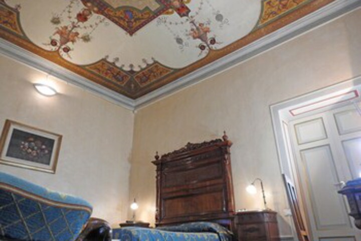 Room 29 of 34