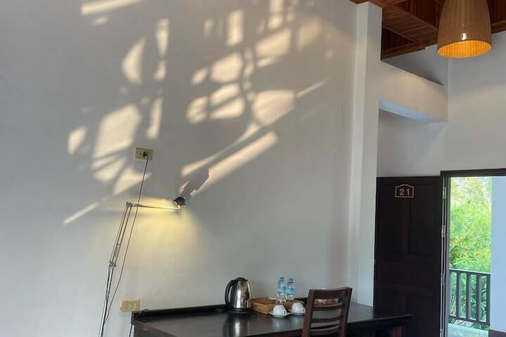 Room 66 of 277