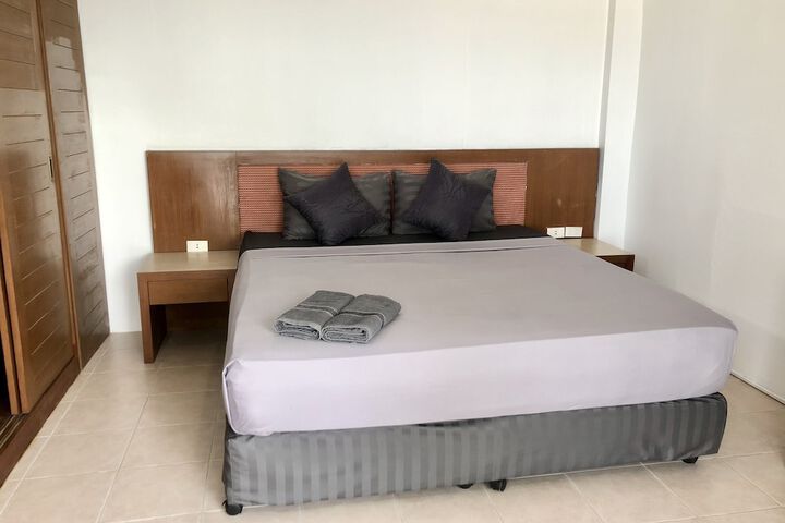 Room 48 of 89