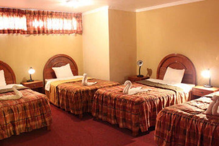Room 15 of 28