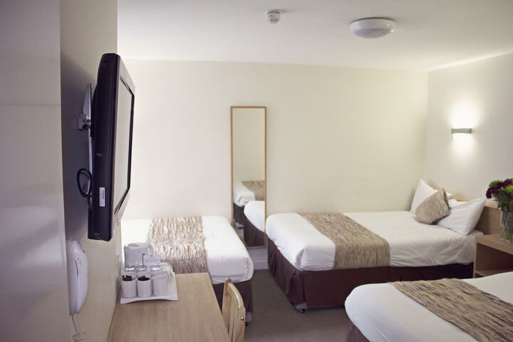 Room 14 of 35