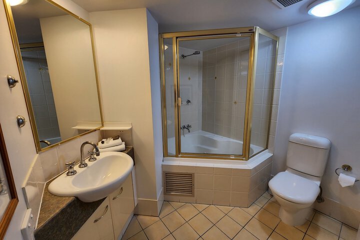 Room 133 of 161