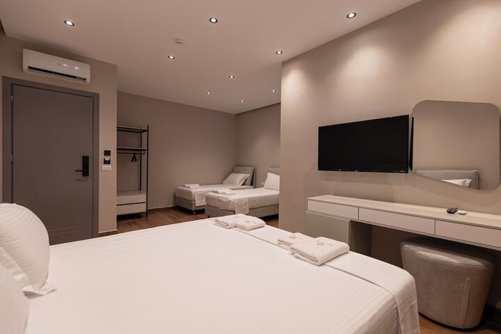 Room 41 of 95
