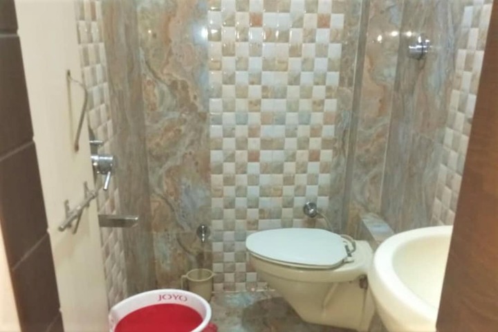 Room 19 of 25