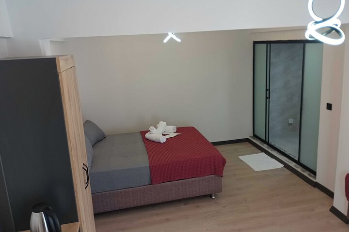 Room 15 of 54
