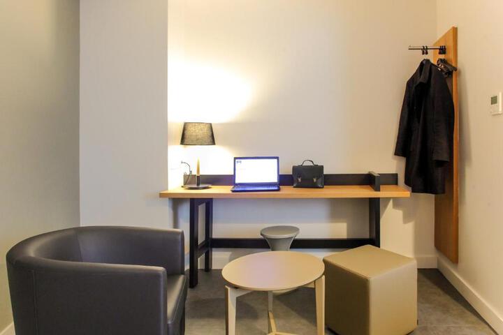 Photo 11
