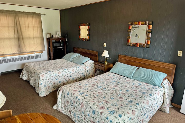1 Double Bed (10 of 14)