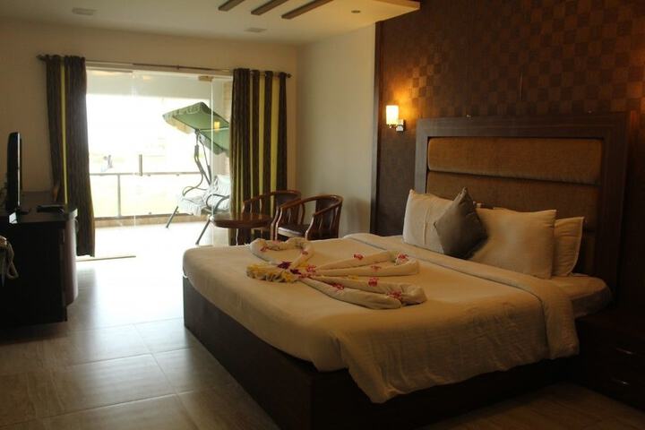 Room 9 of 47