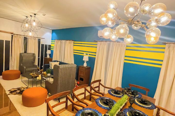 Room 47 of 119
