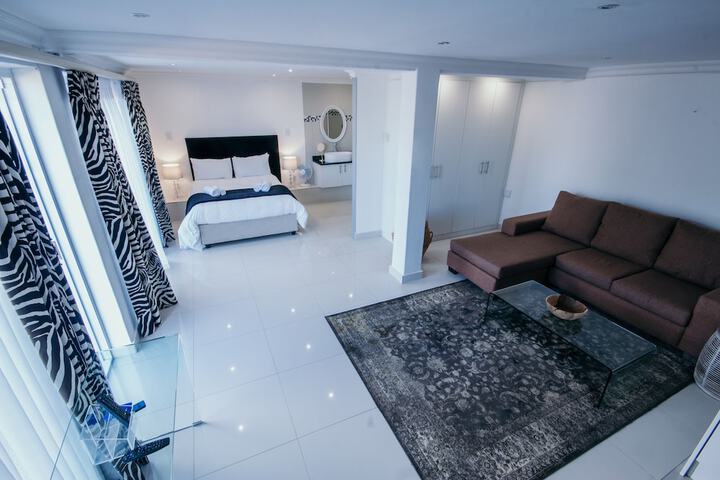 Room 37 of 231