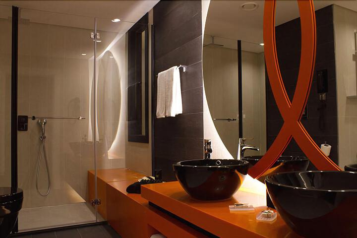 Clean Restrooms