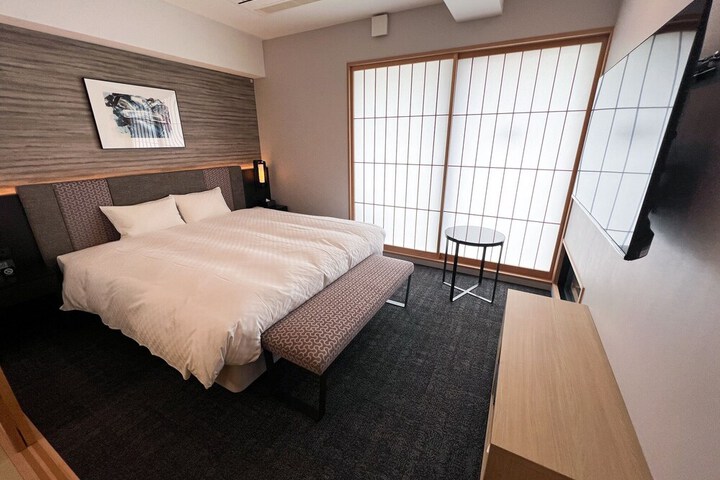 Room 19 of 60