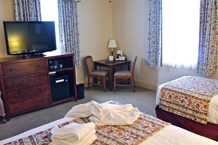 Room 9 of 55