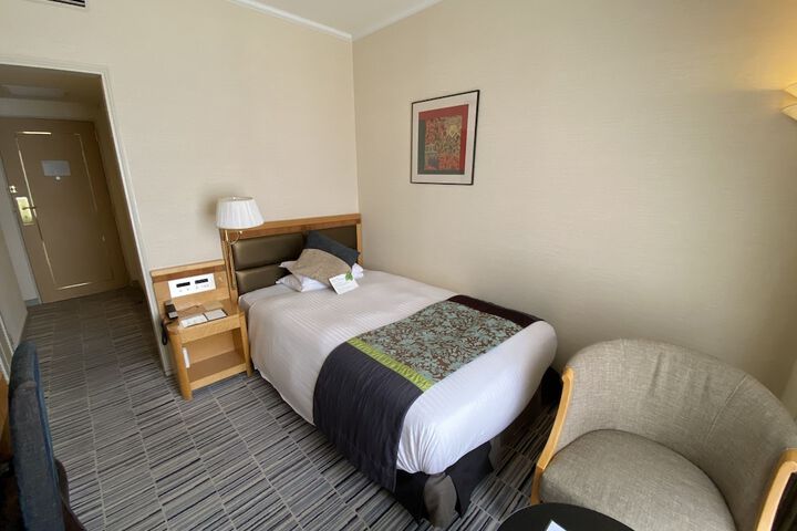 Room 25 of 101