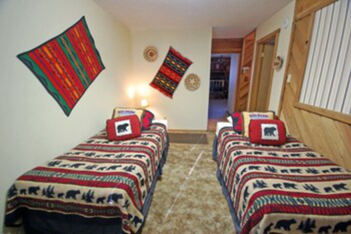 Room 38 of 40