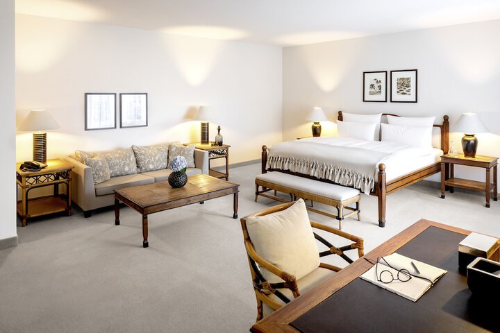 Room 5 of 46