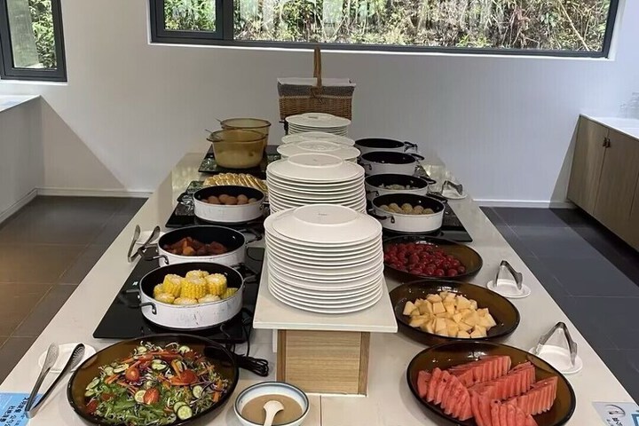 Breakfast/Coffee Service 194 of 218