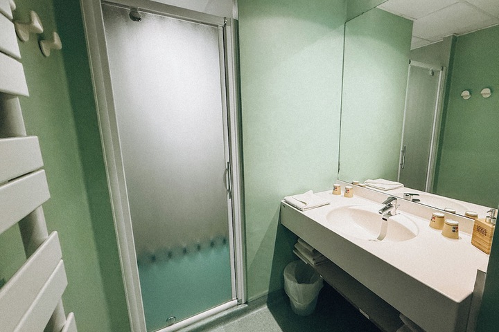 Room 55 of 115