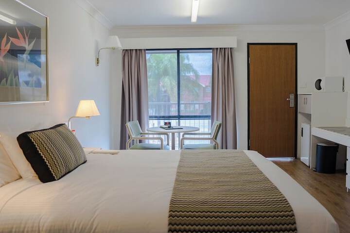 Room 8 of 46